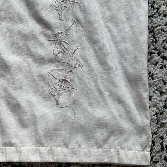 AFTCO Bluewater x Guy Harvey Marlin Embroidered Button Down Shirt Cream Size XL - Picture 12 of 13